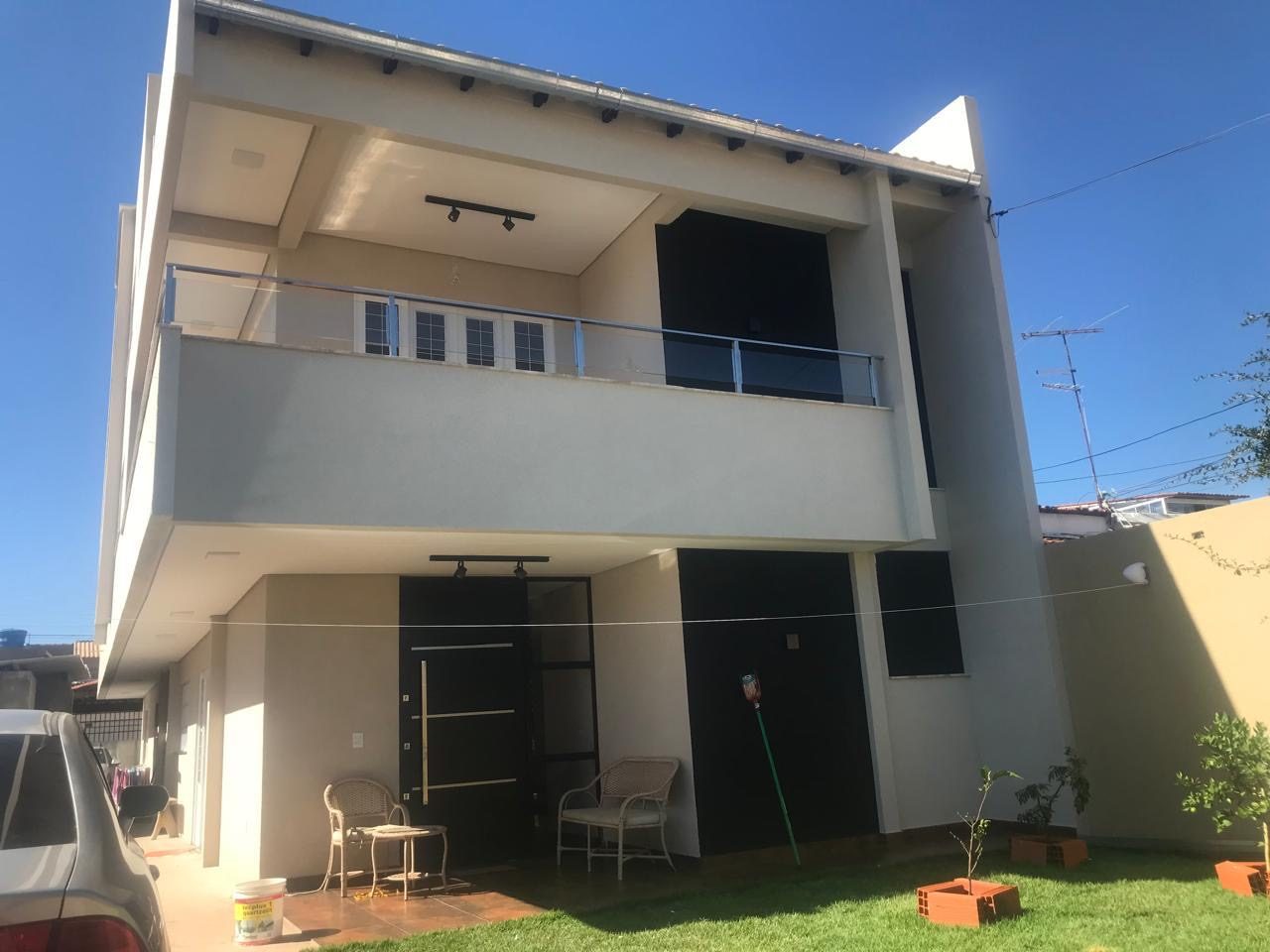 Fachada da residência finalizada — JVA Construtora e Incorporadora